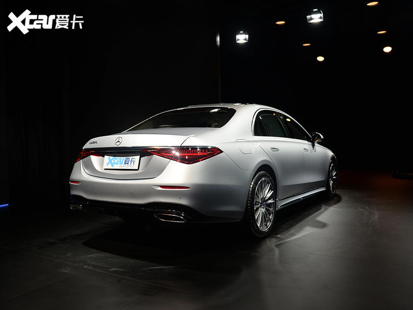 New generation Mercedes-Benz S-Class