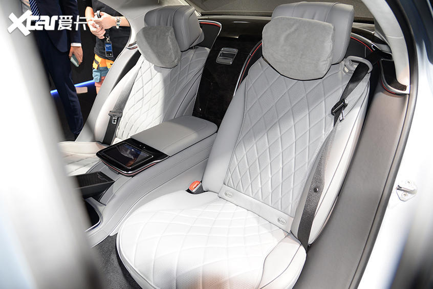 New generation Mercedes-Benz S-Class