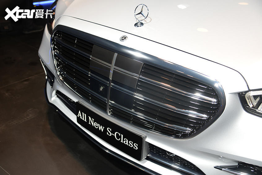 New generation Mercedes-Benz S-Class